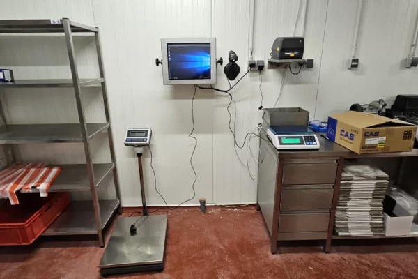 Expedice a etiketování pro Agro-Hybrálec Reference vážního systému